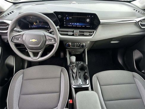 Certified 2024 Chevrolet TrailBlazer LS w/ LS Convenience Package image 18