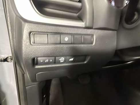 Certified 2026 Nissan Rogue SV w/ Cold Weather Package AWD/4WD image 20