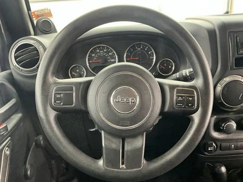 Used 2014 Jeep Wrangler Sport AWD/4WD image 7