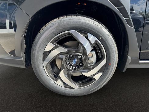 New 2026 Subaru Crosstrek 2.5i Limited AWD/4WD image 9