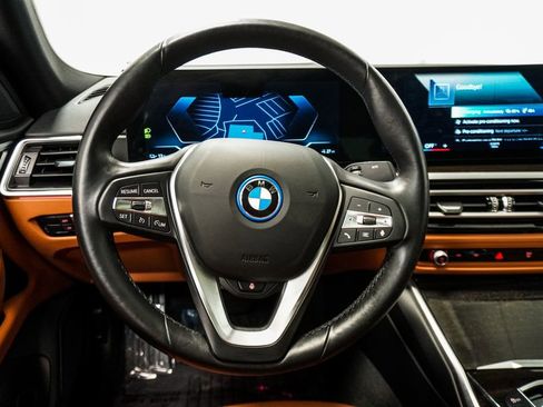 Used 2023 BMW i4 eDrive40 w/ Premium Package RWD image 14