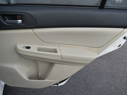 Used 2013 Subaru Crosstrek 2.0i Limited w/ Popular Pkg 2 image 36