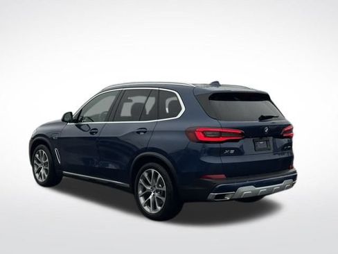 Used 2023 BMW X5 xDrive45e w/ Executive Package image 9
