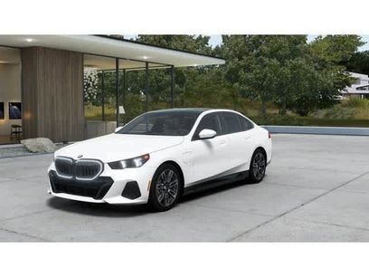 New 2026 BMW 550e xDrive