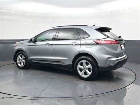 Used 2024 Ford Edge SE image 7