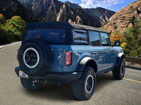 Used 2021 Ford Bronco Badlands w/ Sasquatch Package AWD/4WD image 3