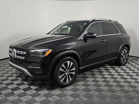 Used 2025 Mercedes-Benz GLE 350 4MATIC image 1