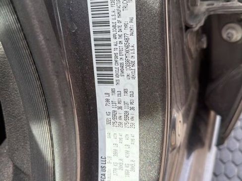 Used 2019 RAM 1500 Big Horn AWD/4WD image 13
