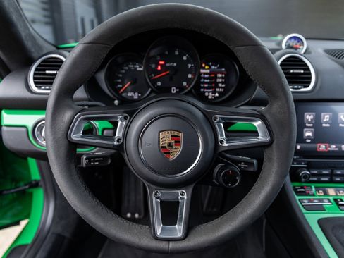 Used 2023 Porsche 718 Cayman GT4 image 33