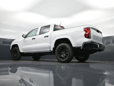 New 2026 Chevrolet Colorado W/T image 42
