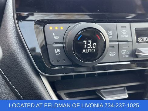 Used 2025 Toyota Grand Highlander AWD image 36