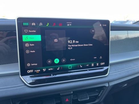 New 2026 Volkswagen Tiguan SE R-Line AWD/4WD image 17