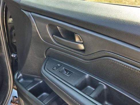 Used 2025 Honda Odyssey Sport-L image 28