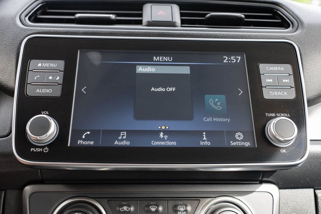 Used 2025 Nissan Leaf S FWD image 16