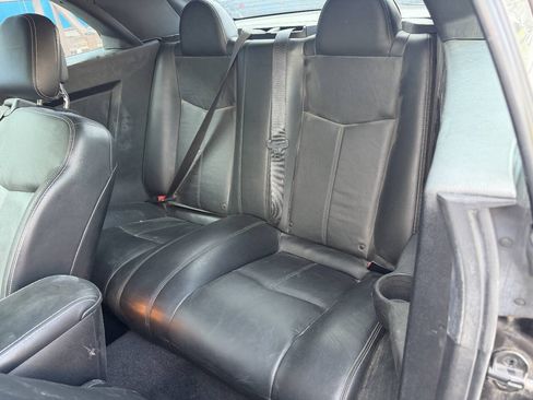 Used 2013 Chrysler 200 Limited FWD image 11