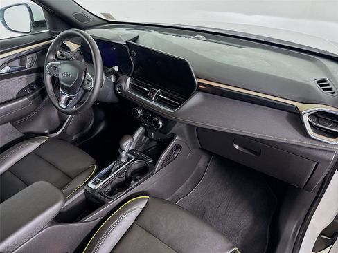 Used 2025 Chevrolet TrailBlazer ACTIV w/ Convenience Package image 28