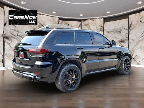 Used 2018 Jeep Grand Cherokee Trackhawk AWD/4WD image 6
