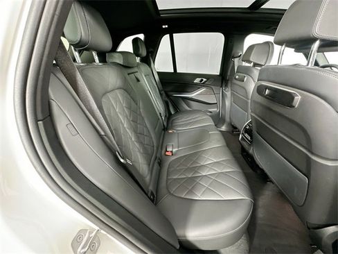 Used 2025 BMW X5 xDrive40i image 29