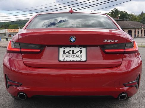 Used 2021 BMW 330e w/ Convenience Package RWD image 14