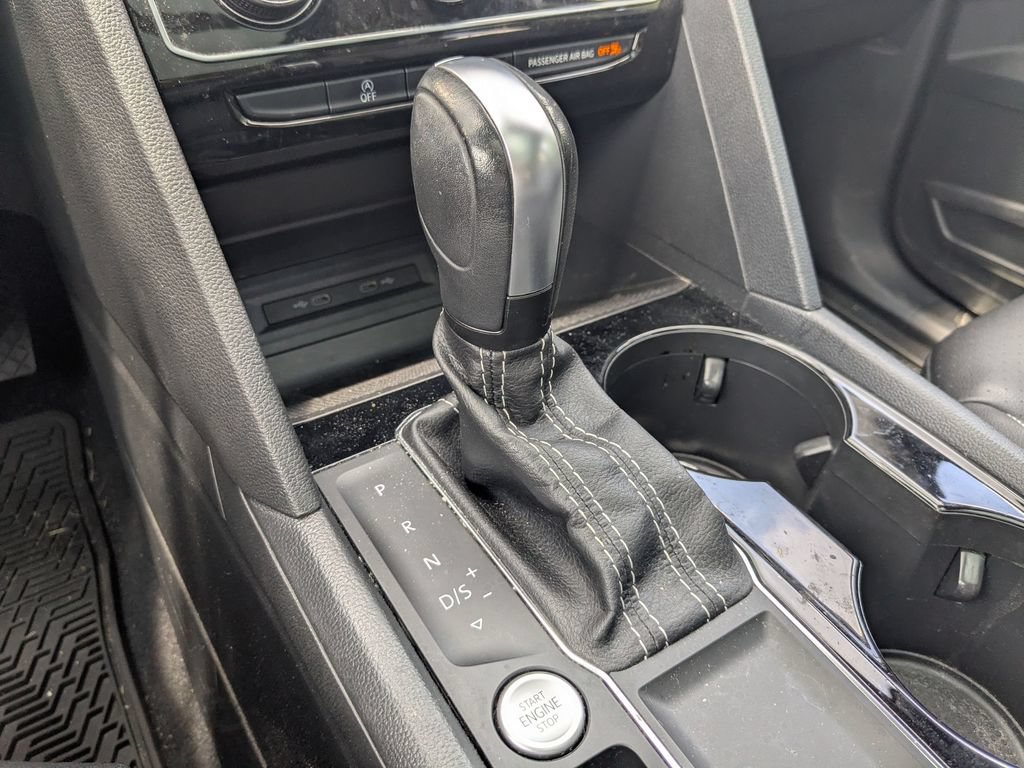 Used 2023 Volkswagen Atlas SE FWD image 12