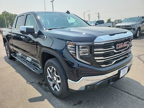 New 2026 GMC Sierra 1500 SLT w/ SLT Premium Plus Package image 4