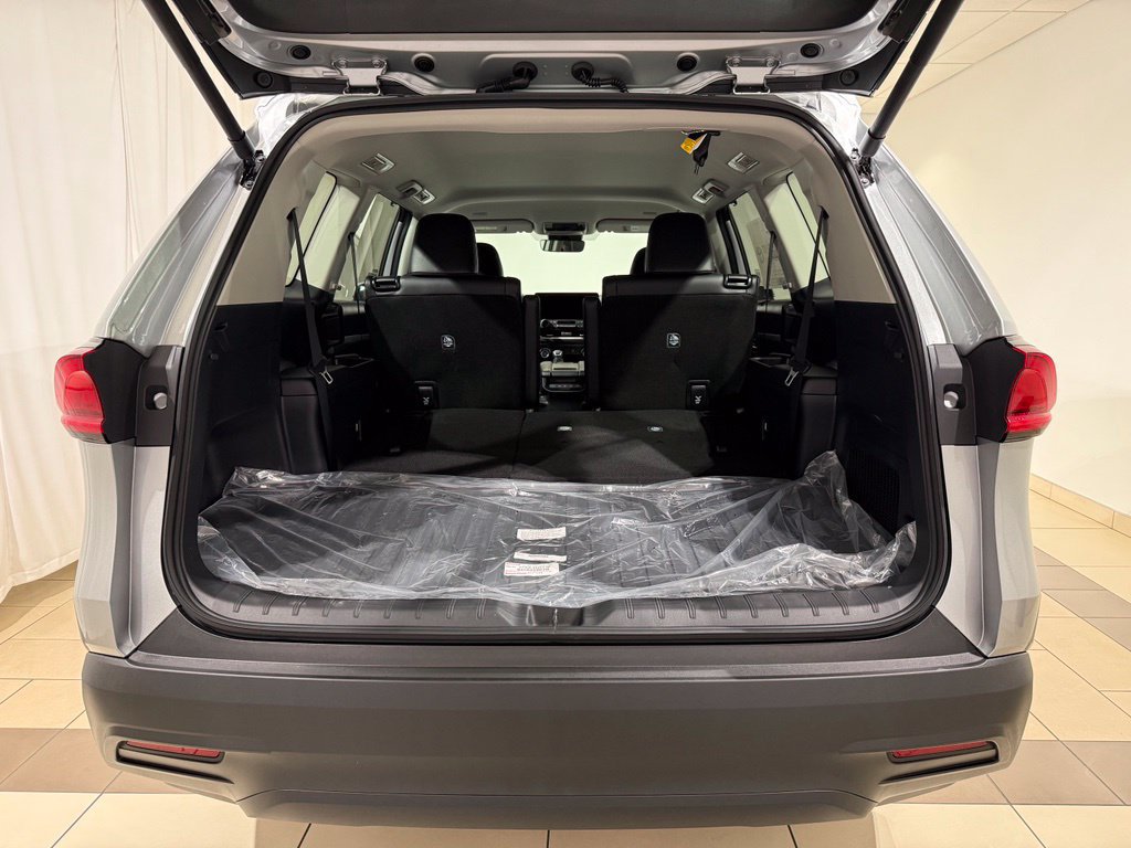 New 2026 Toyota Grand Highlander XLE FWD image 12