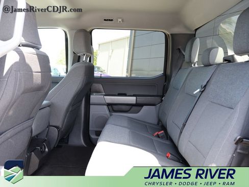 Used 2025 Ford F150 XLT w/ Equipment Group 301A Standard AWD/4WD image 17
