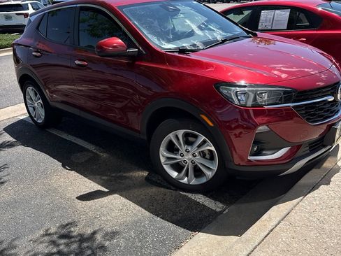 Used 2023 Buick Encore GX Preferred FWD image 2