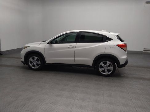 Used 2016 Honda HR-V LX image 3