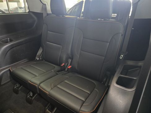Used 2021 GMC Acadia AT4 w/ Technology Package AWD/4WD image 13