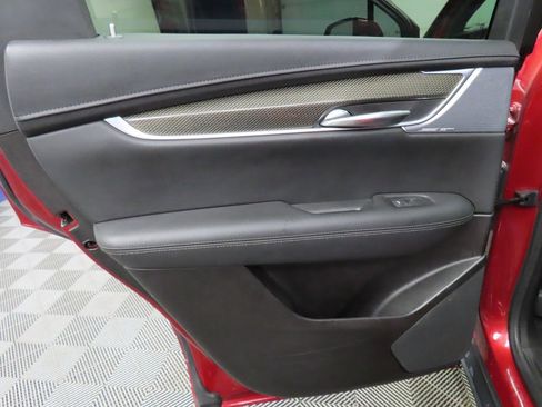 Used 2022 Cadillac XT5 Sportv w/ Technology Package image 60