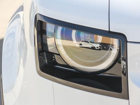 New 2026 Land Rover Defender 110 S image 10