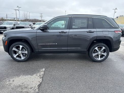 New 2026 Jeep Grand Cherokee Limited AWD/4WD image 2