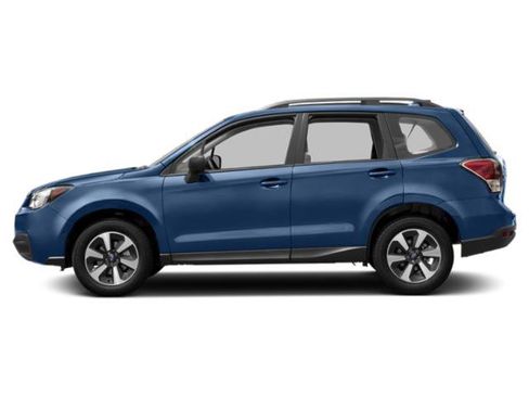 Used 2018 Subaru Forester 2.5i w/ Alloy Wheel Package image 3