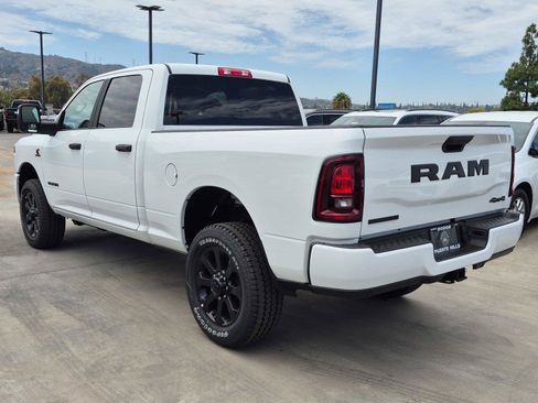 New 2026 RAM 2500 Big Horn w/ Night Edition AWD/4WD image 4