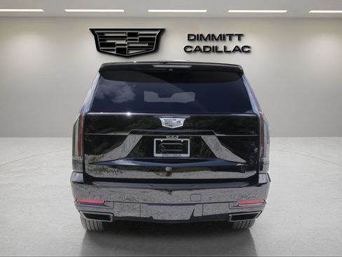Certified 2026 Cadillac Escalade Sport AWD/4WD image 6