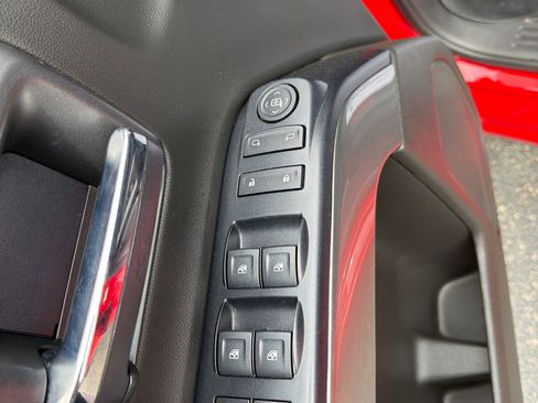 Used 2018 Chevrolet Silverado 1500 LT w/ All Star Edition image 12