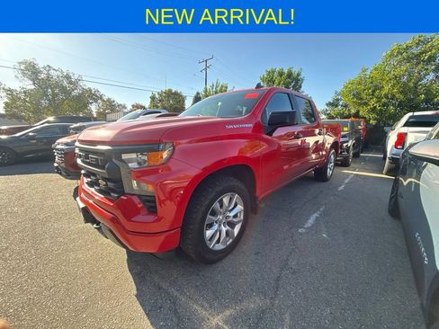 Used 2022 Chevrolet Silverado 1500 Custom RWD image 1