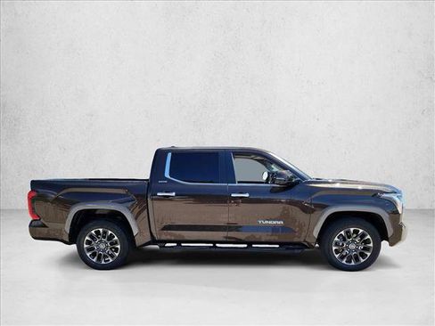 Used 2024 Toyota Tundra Limited w/ Power Package RWD image 4