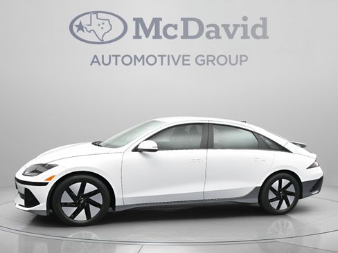 Used 2024 Hyundai Ioniq 6 SEL RWD image 5