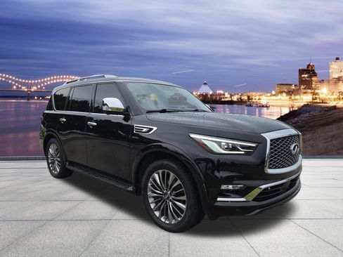 Used 2021 INFINITI QX80 Sensory w/ Cargo Package AWD/4WD image 4
