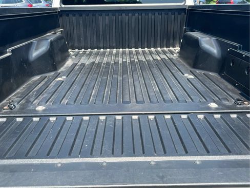 Used 2021 Toyota Tacoma SR AWD/4WD image 31