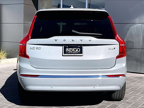 Used 2024 Volvo XC90 B6 Plus image 4