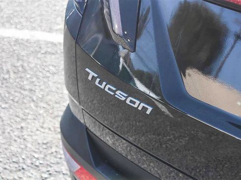 Certified 2022 Hyundai Tucson SEL w/ Cargo Package image 9
