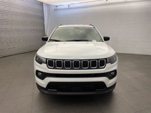 New 2026 Jeep Compass Latitude image 6