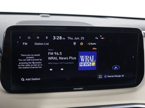 Used 2023 Hyundai Santa Fe SEL FWD image 29