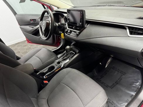 Used 2022 Toyota Corolla LE FWD image 54