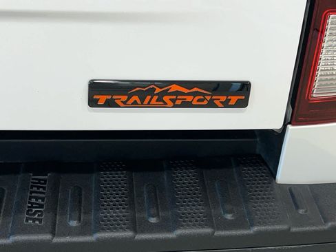 Used 2025 Honda Ridgeline TrailSport image 11
