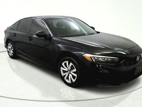 Used 2025 Honda Civic LX image 1