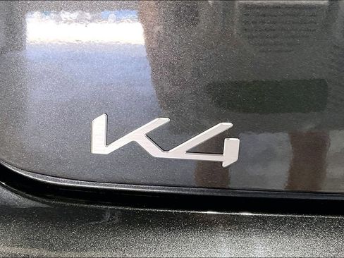 Used 2025 Kia K4 FWD image 37